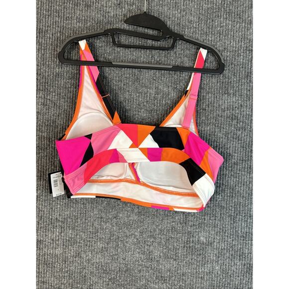 Torrid Wireless XO Triangle Bikini Top Size 1X Geometric Multi Color Padded New - Picture 2 of 6